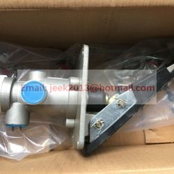 800901158 AIR BRAKE VALVE FOR XCMG WHEEL LOADER