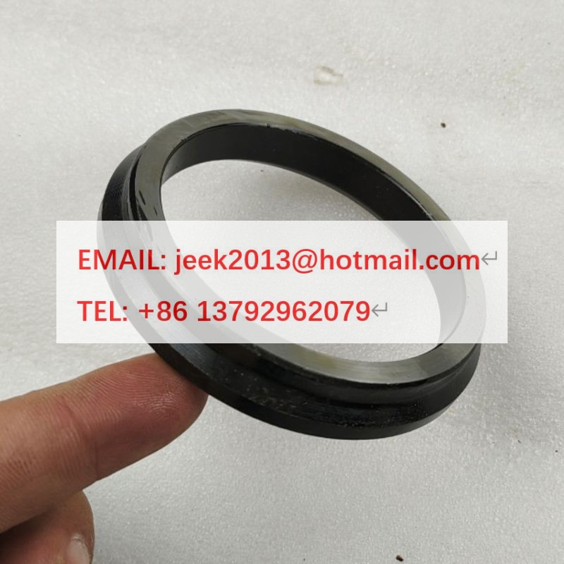 82513604 BEARING SPACER SLEEVE FOR MOTOR GRADER