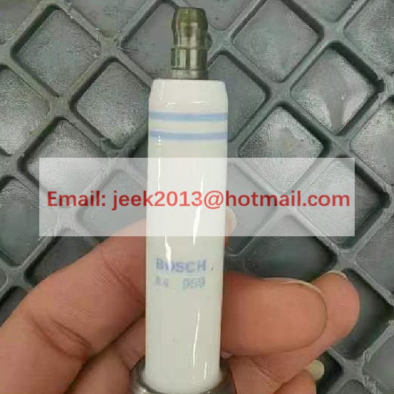 1001392970 SPARKING PLUG FOR WEICHAI ENGINE 0242356515